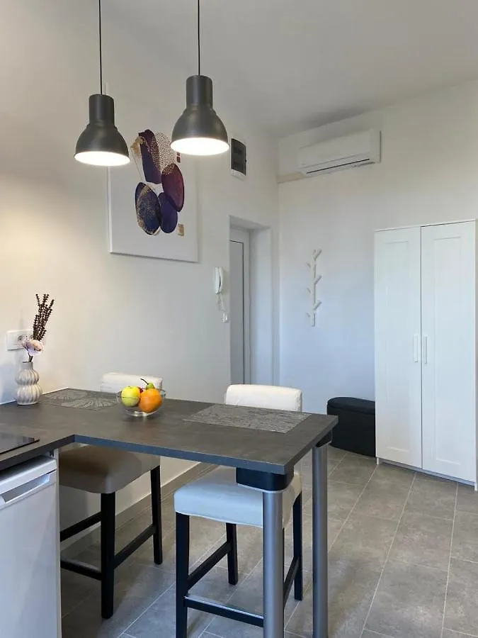 City Vibes Apartment プーラ 0*,  クロアチア